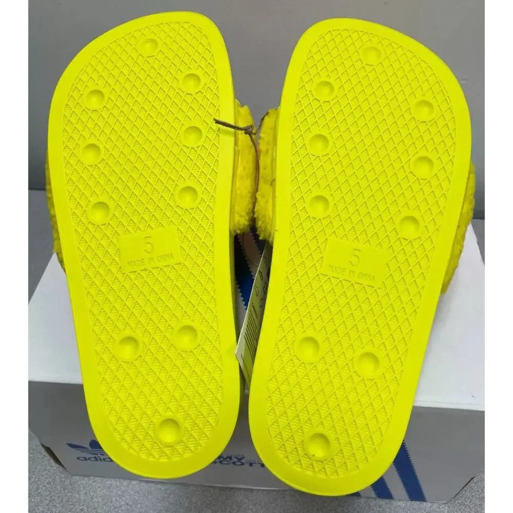 Adidas Jeremy Scott NBA Adilette Bear Yellow Lifestyle Slides Mens 8 or Womens 9